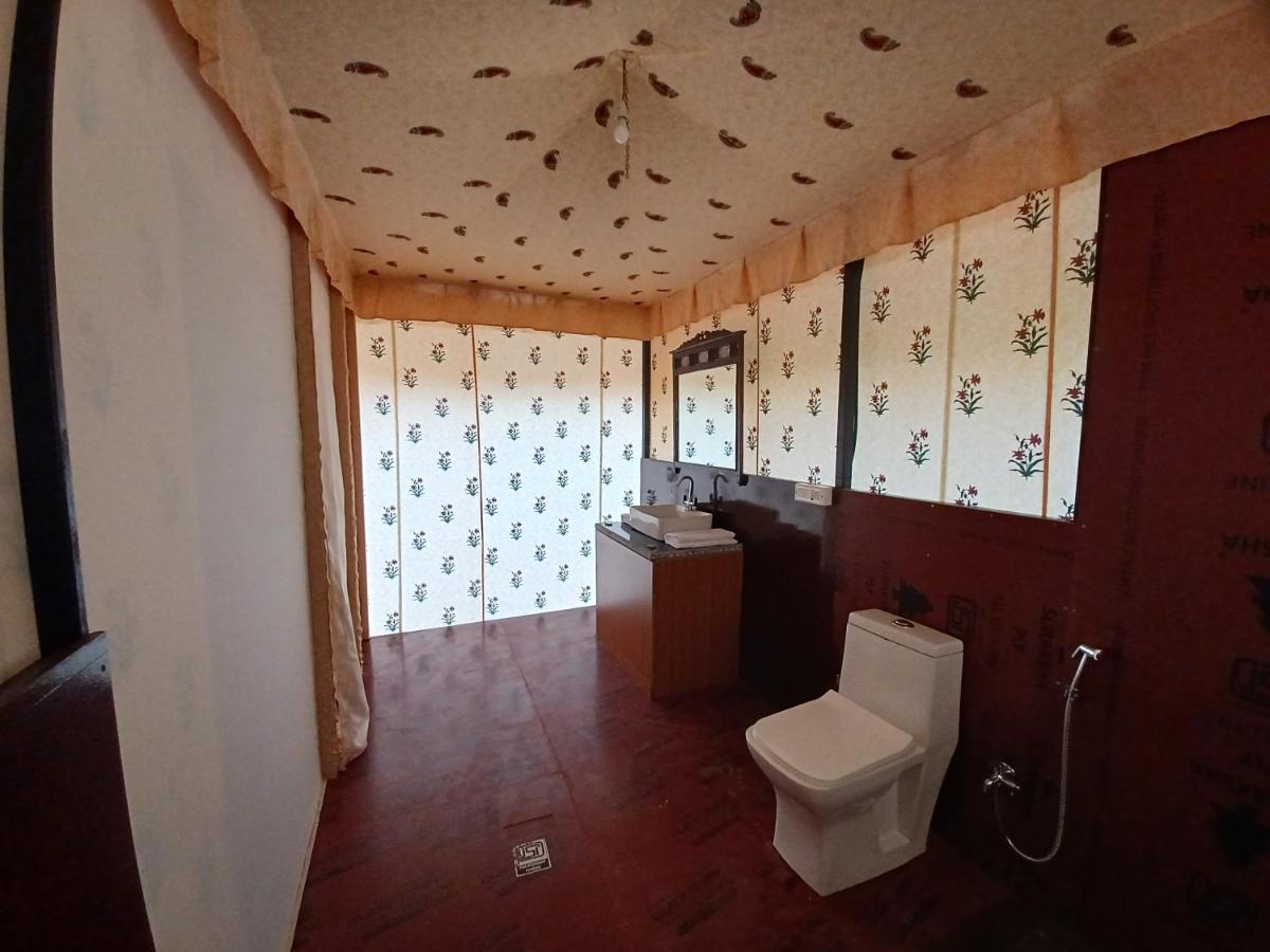 Royal Pushkar Camps- A Luxury Camp Resort Екстериор снимка