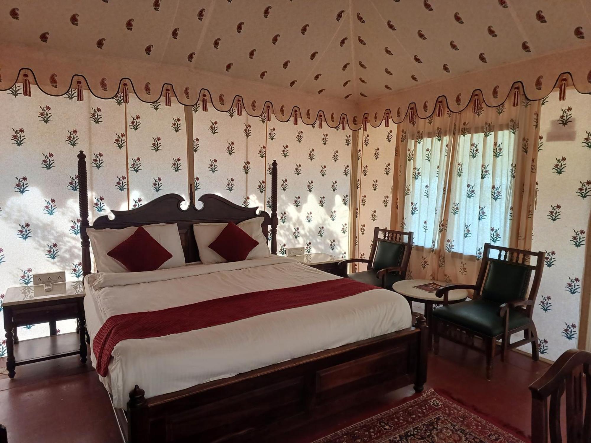 Royal Pushkar Camps- A Luxury Camp Resort Екстериор снимка